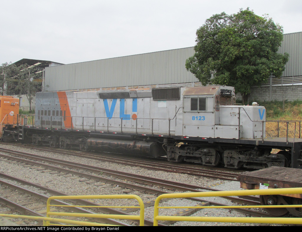 VLI 8123